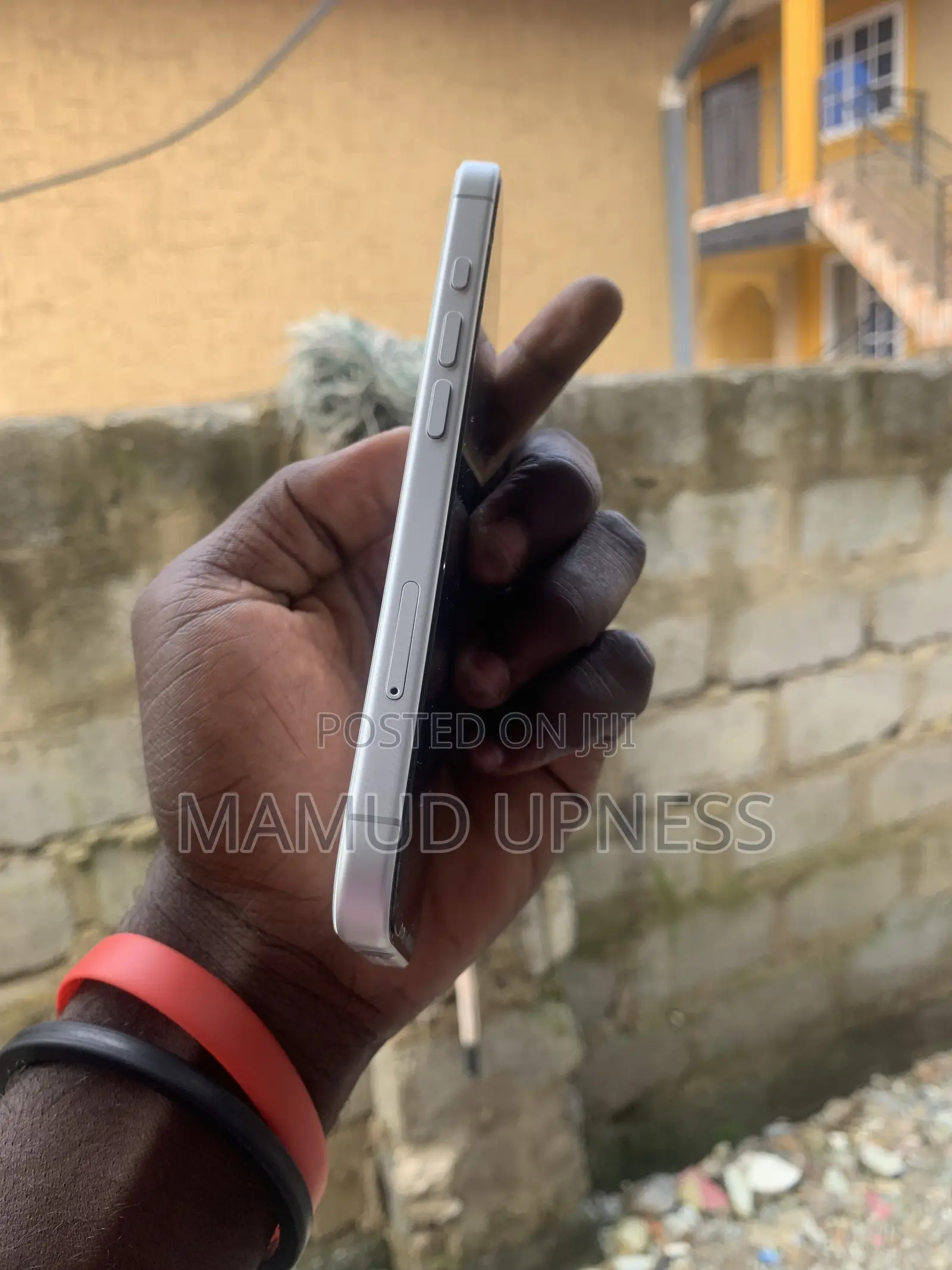 Apple iPhone 16 128 GB White