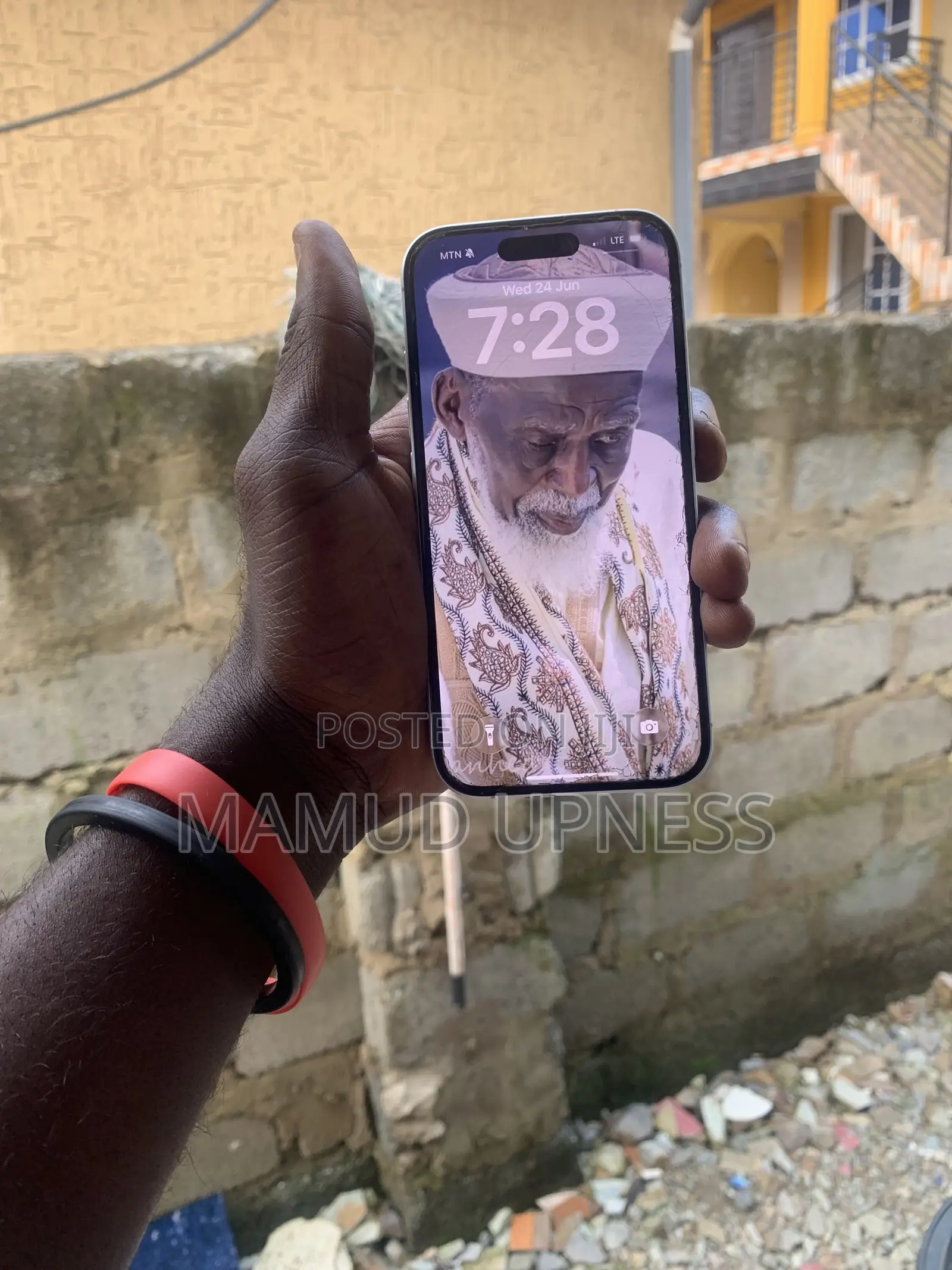 Apple iPhone 16 128 GB White