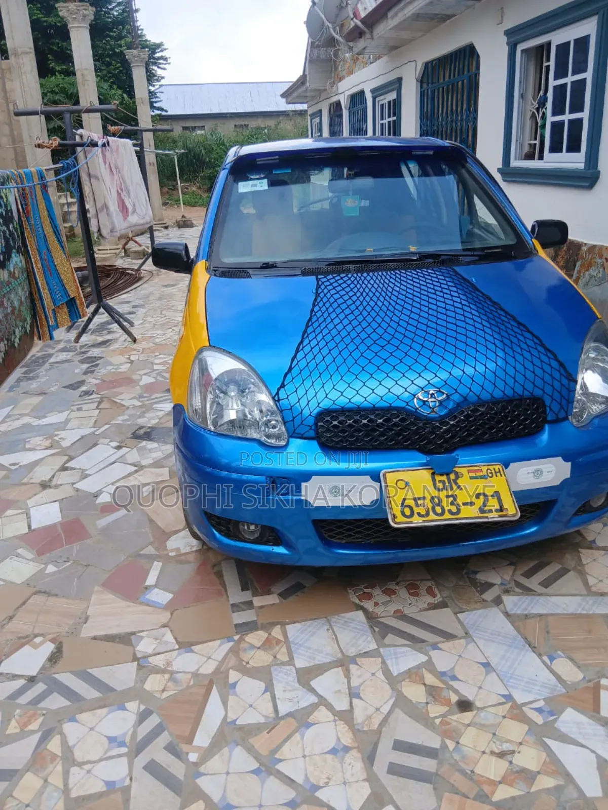 Toyota Yaris Base Hatchback 5dr 2010 Blue