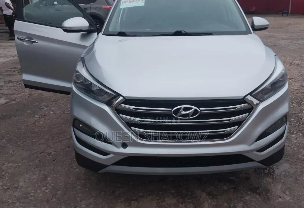 Hyundai Tucson 2017 Silver