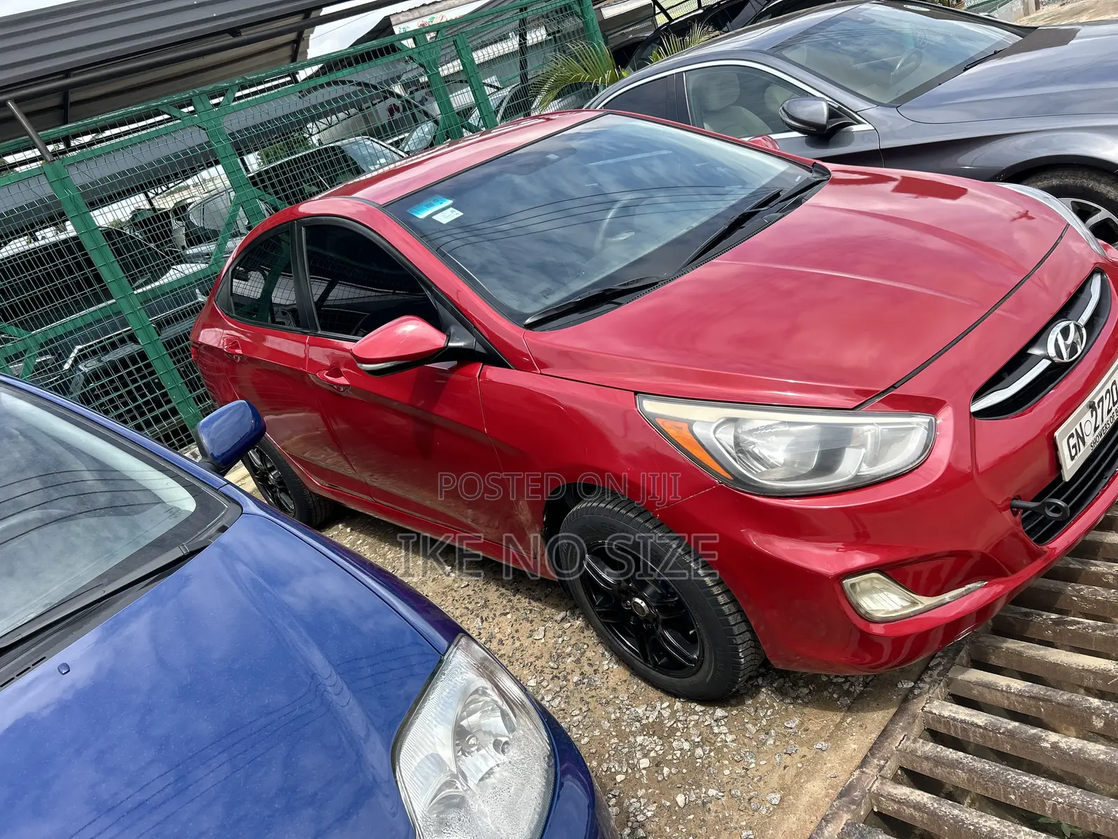 Hyundai Accent 2015 Red