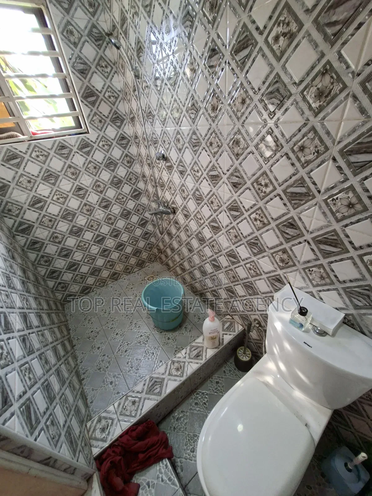 1bdrm Apartment in North Legon for rent