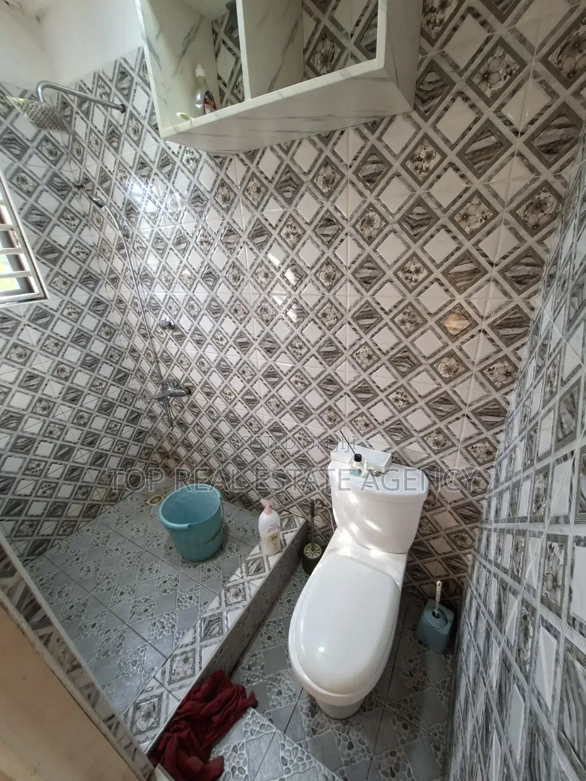 1bdrm Apartment in North Legon for rent