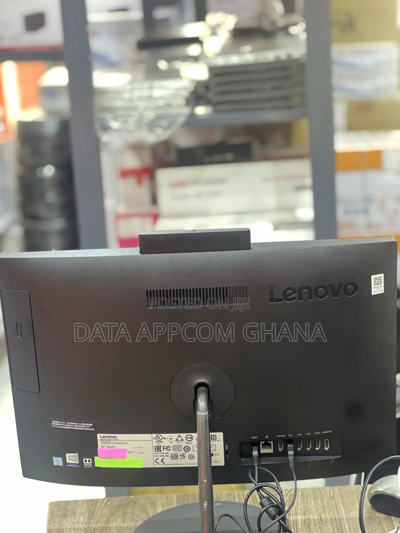 Desktop Computer Lenovo 8GB Intel Core 3 HDD 1T