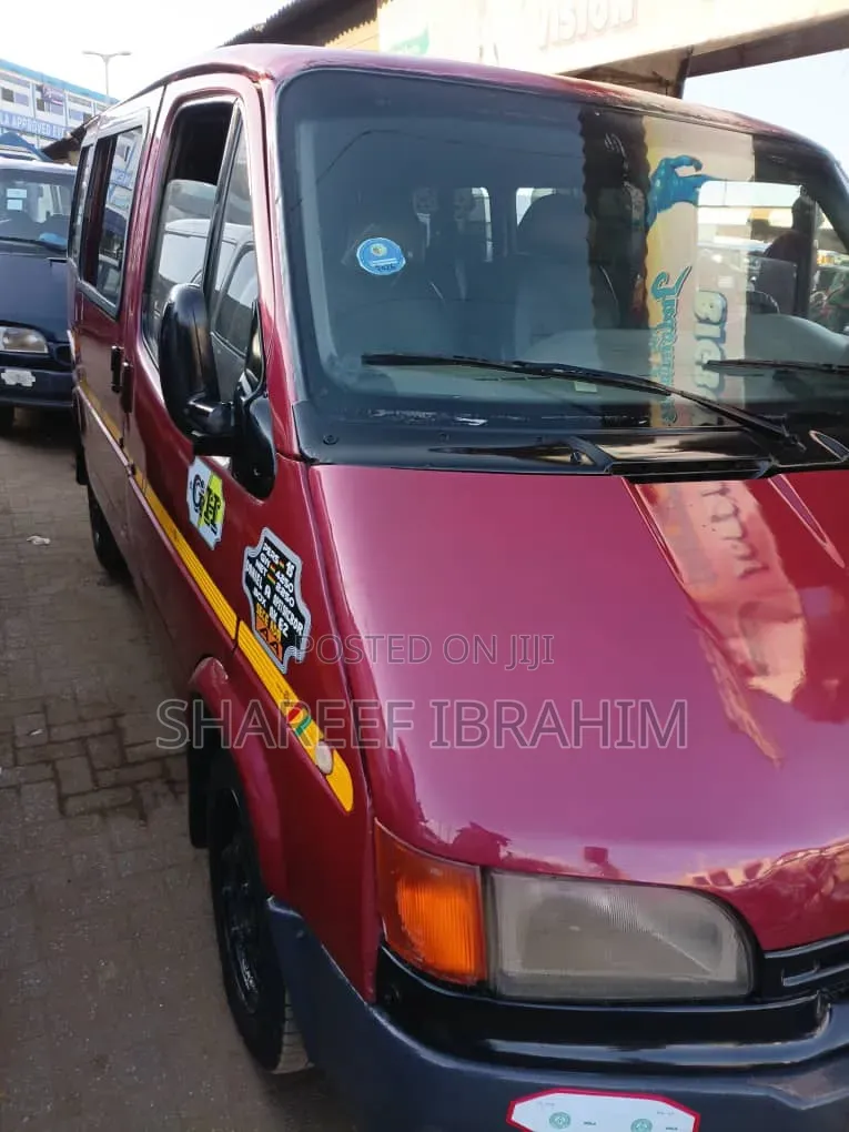 Ford Transit 2002 Red