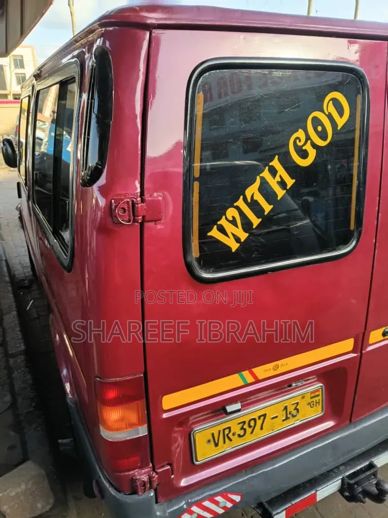 Ford Transit 2002 Red