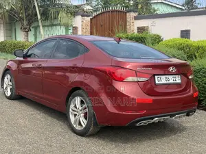 Hyundai Elantra 2014 Red