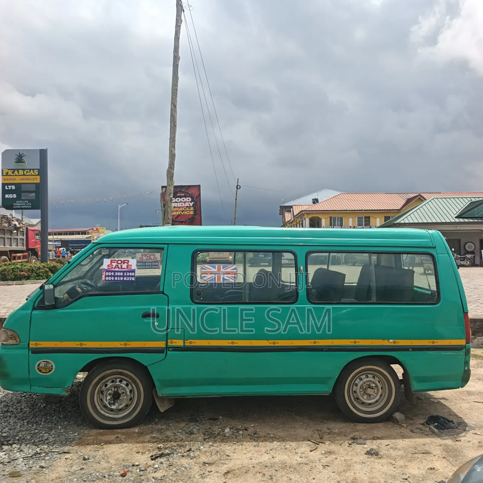Hyundai H-100 1999 Green