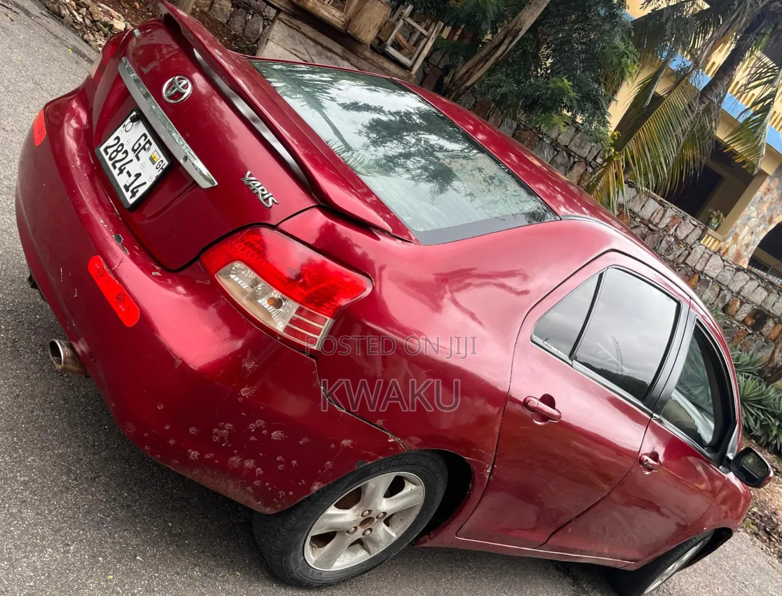 Toyota Yaris 2011 Red