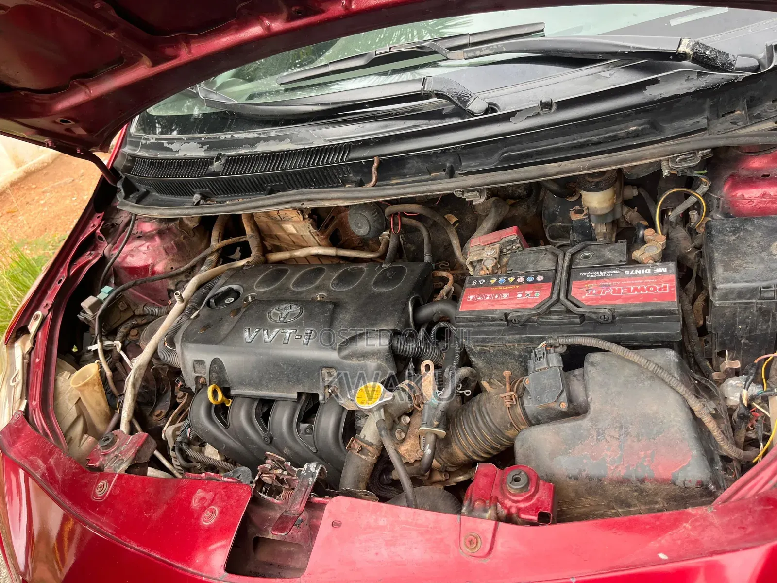 Toyota Yaris 2011 Red
