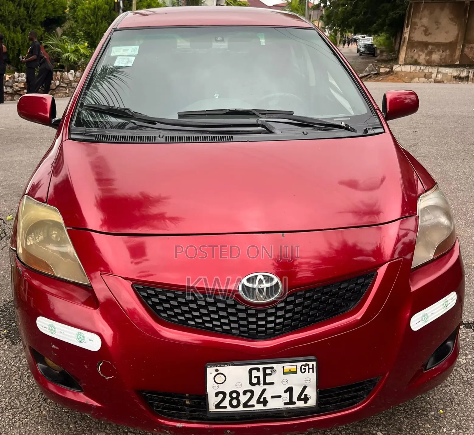 Toyota Yaris 2011 Red
