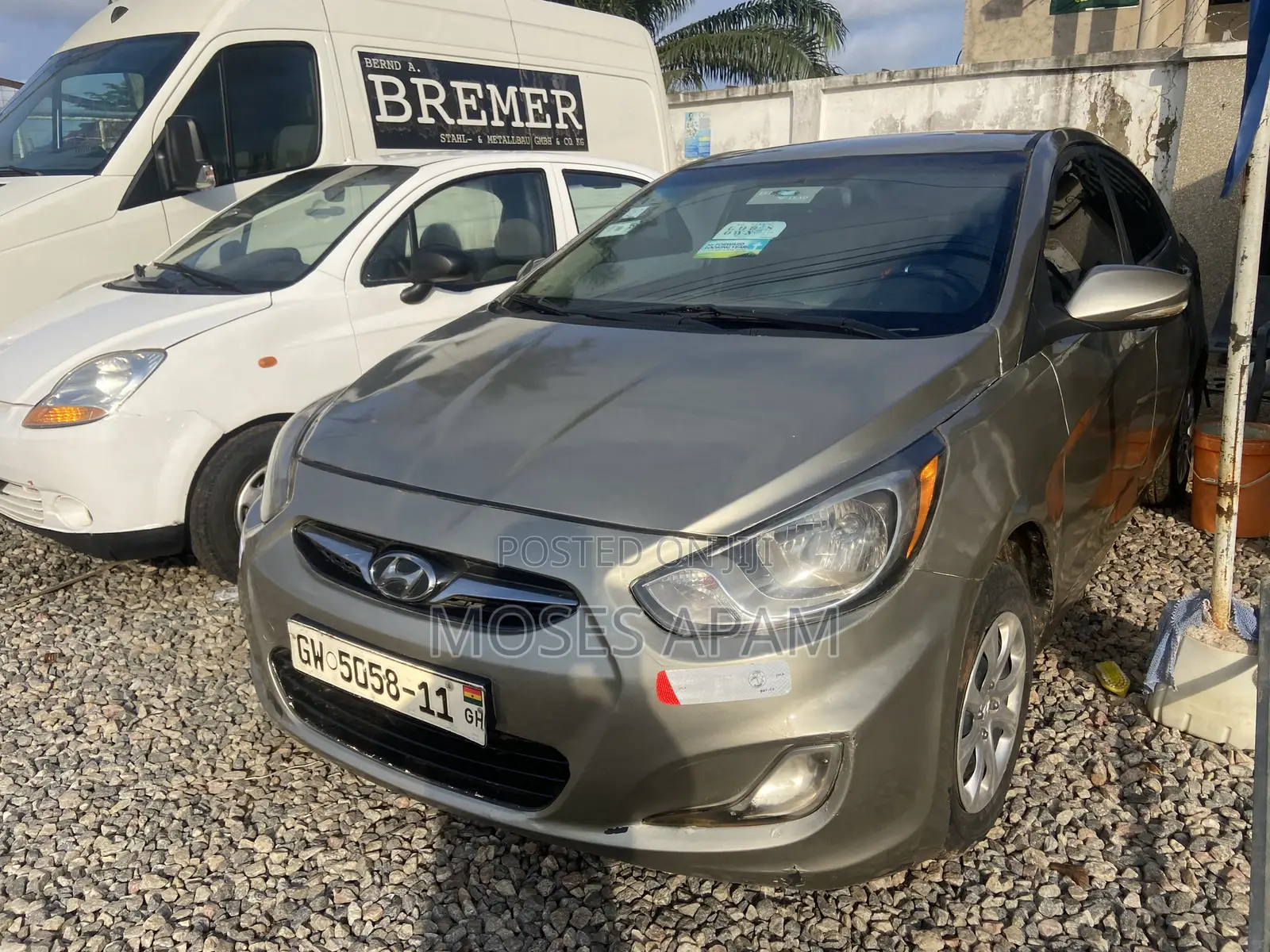 Hyundai Accent 2011 Gray