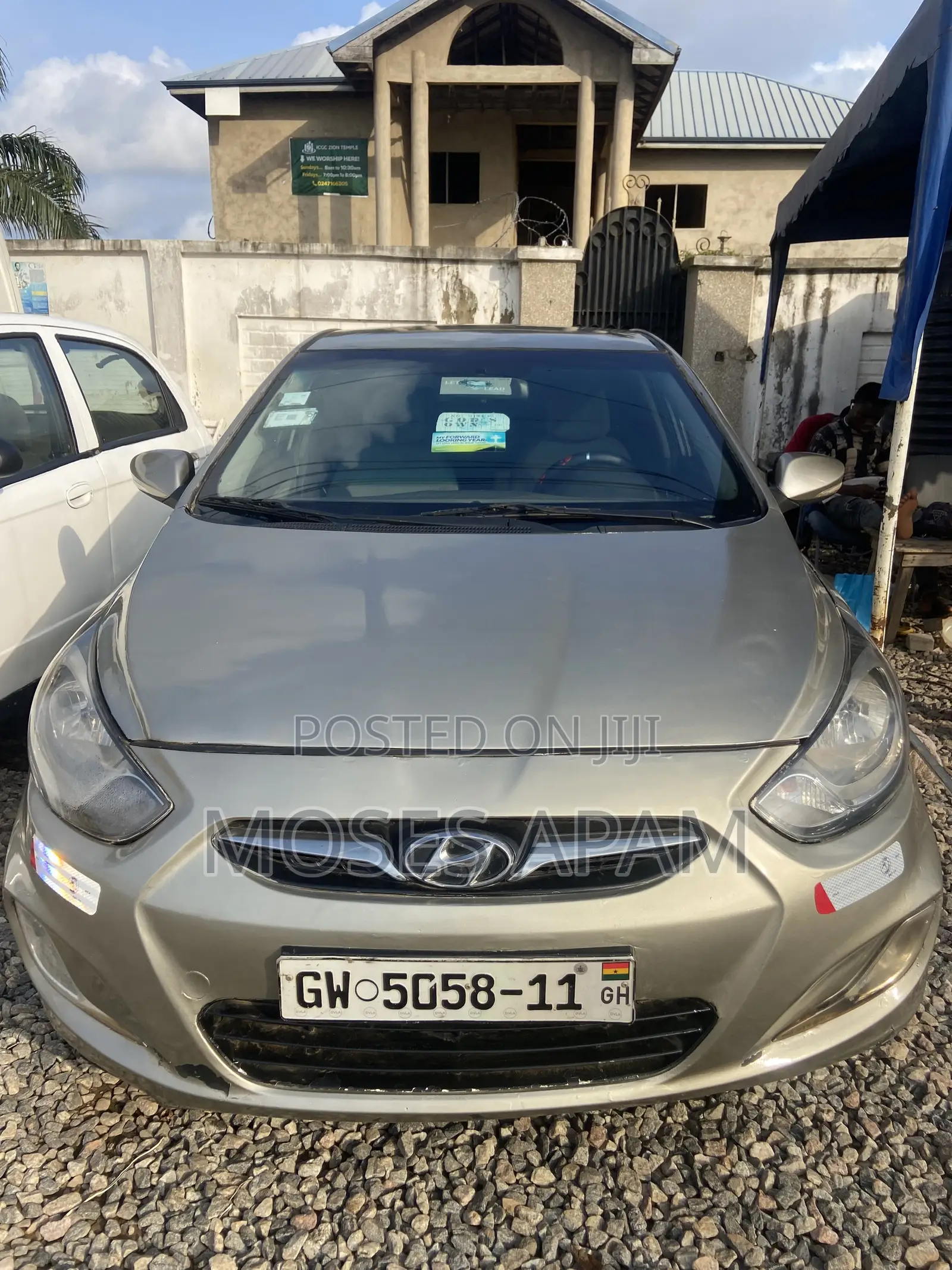Hyundai Accent 2011 Gray