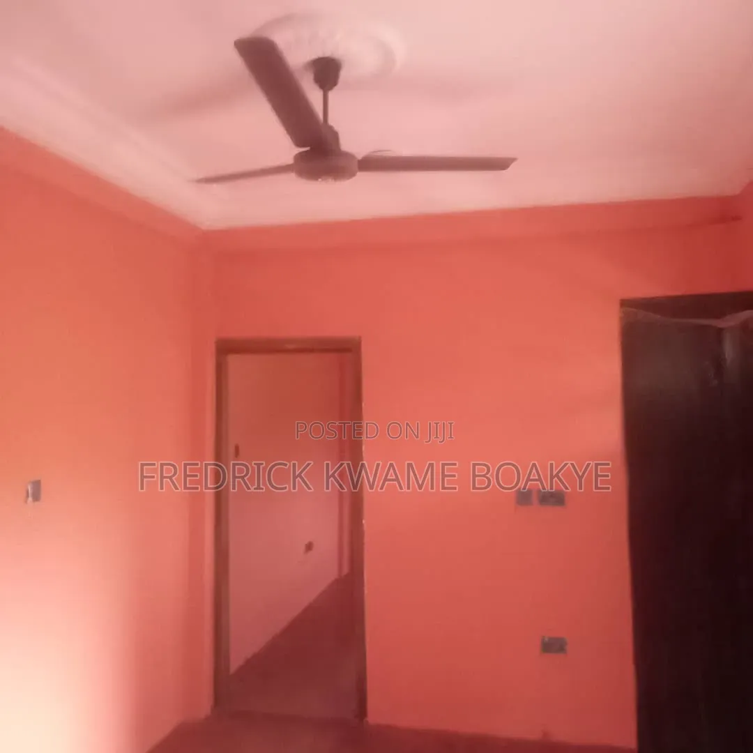 2bdrm Apartment in Brother K Estate, Kumasi Metropolitan for rent