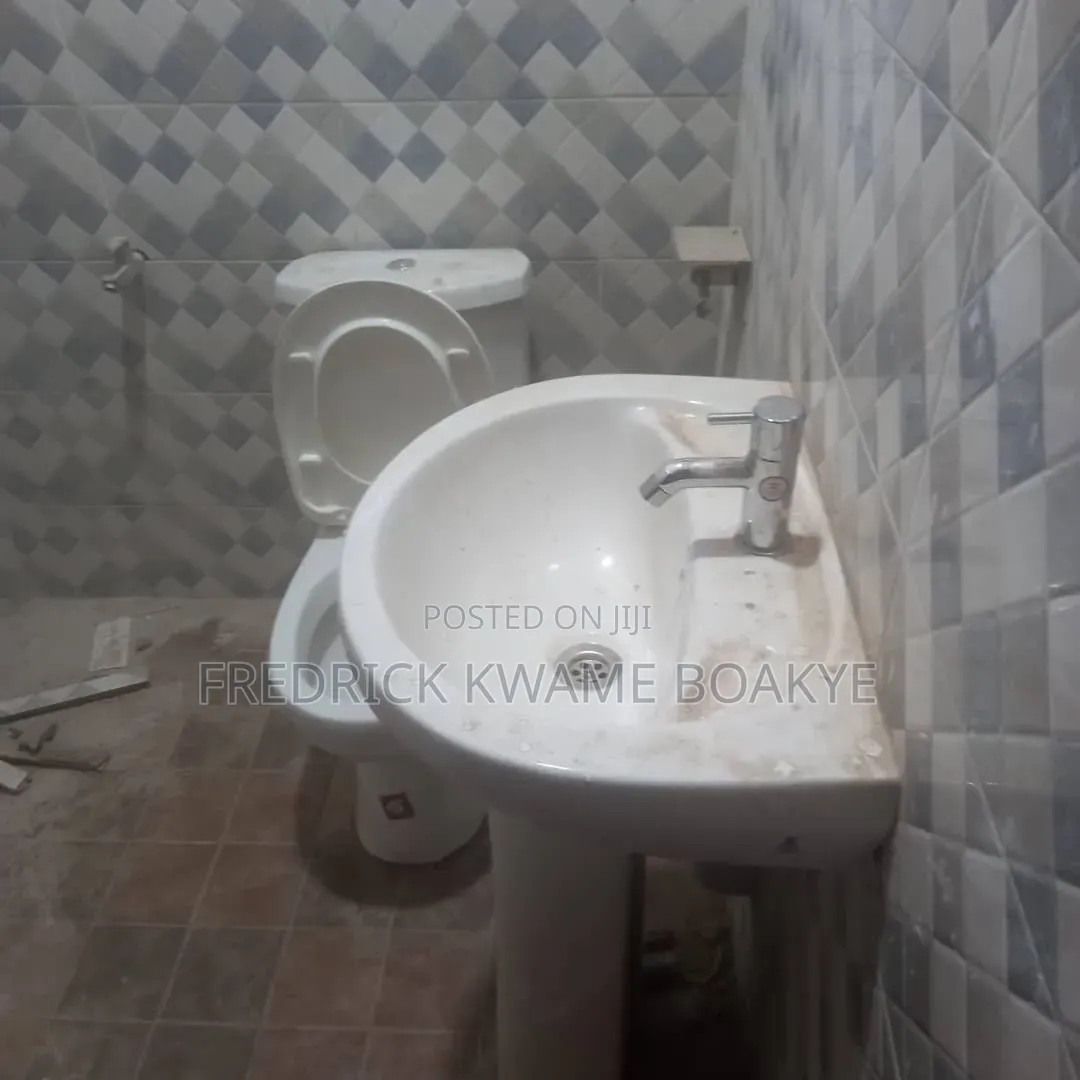 2bdrm Apartment in Brother K Estate, Kumasi Metropolitan for rent