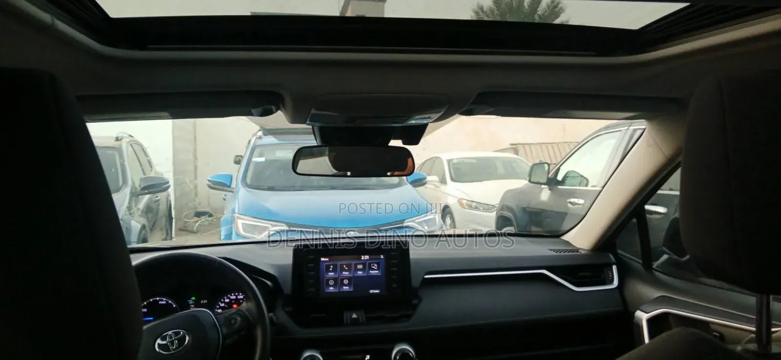 Toyota RAV4 2021 Blue