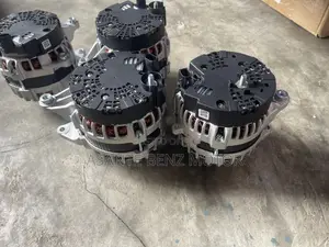 W205 213 GLC Alternator