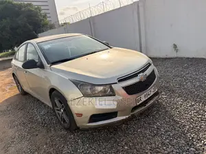 Chevrolet Cruze 2LT Auto 2013 Gold