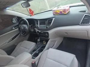 Hyundai Tucson 2016 White