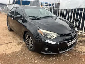 Toyota Corolla LE Eco 4dr Sedan (1.8L 4cyl CVT) 2016 Black
