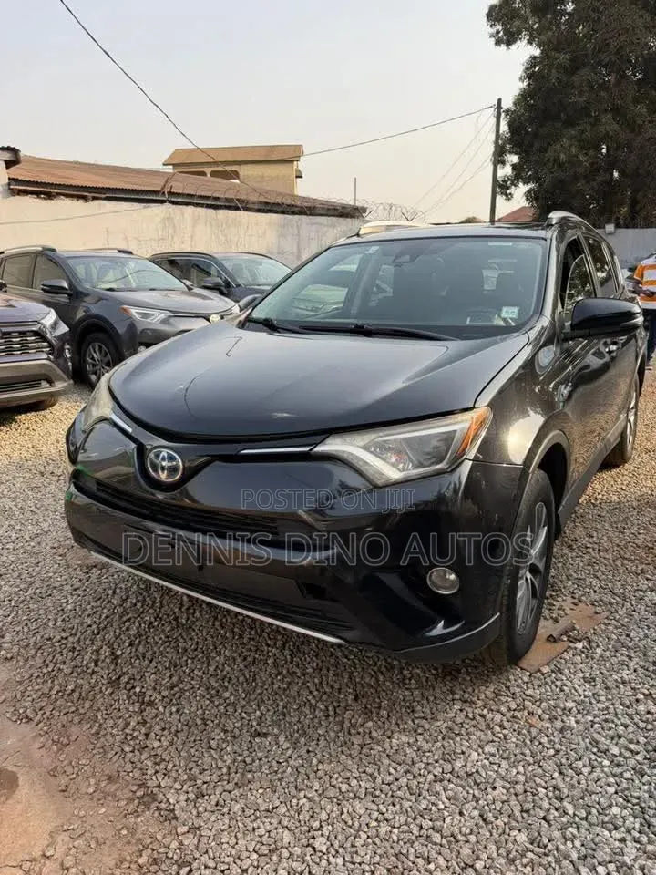 Toyota RAV4 2017 Black
