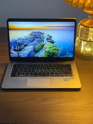 Laptop HP EliteBook 1030 G1 8GB Intel SSD 256GB
