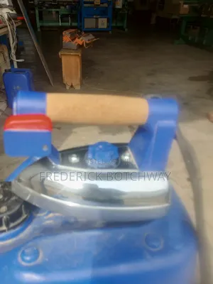 Industrial Pressing Steam Iron