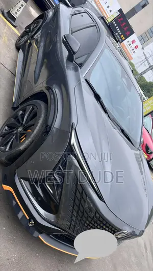 Changan UNI-T 1.5 FWD 2022 Gray