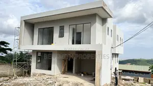 4bdrm House in Aburi for sale