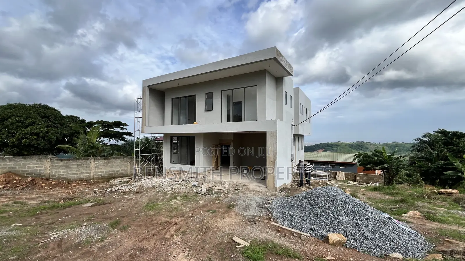 4bdrm House in Aburi for sale