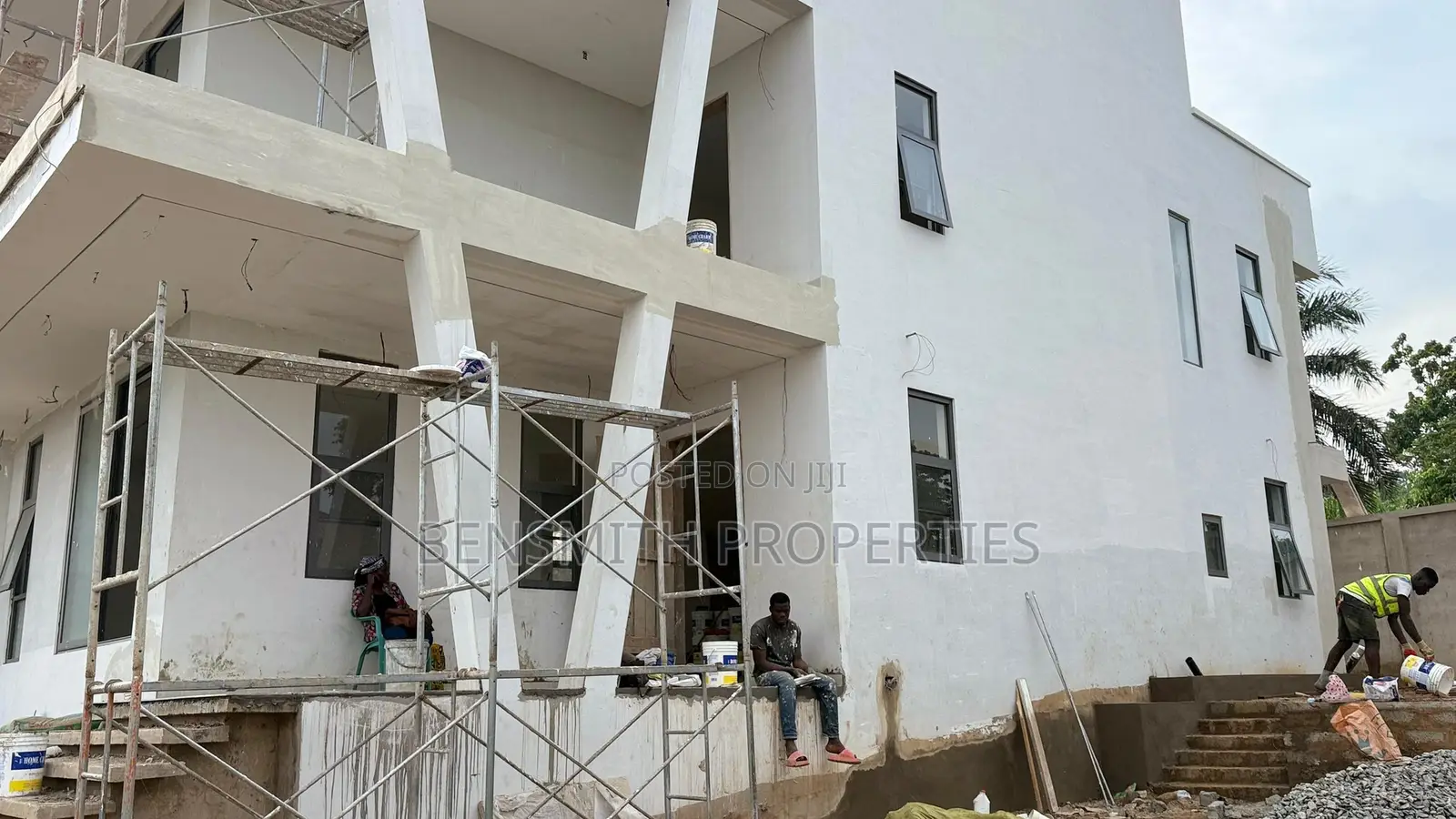 4bdrm House in Aburi for sale