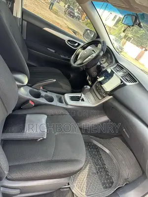 Nissan Sentra S 4dr Sedan (1.8L 4cyl CVT) 2015 Silver