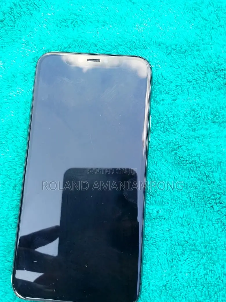 Apple iPhone 11 Pro 64 GB Gray