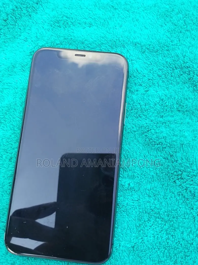 Apple iPhone 11 Pro 64 GB Gray