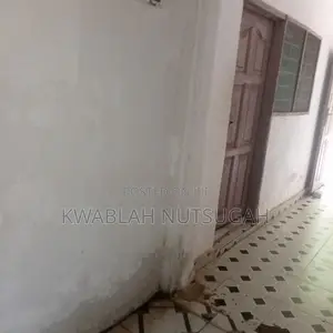 1bdrm House in Cold Store for rent