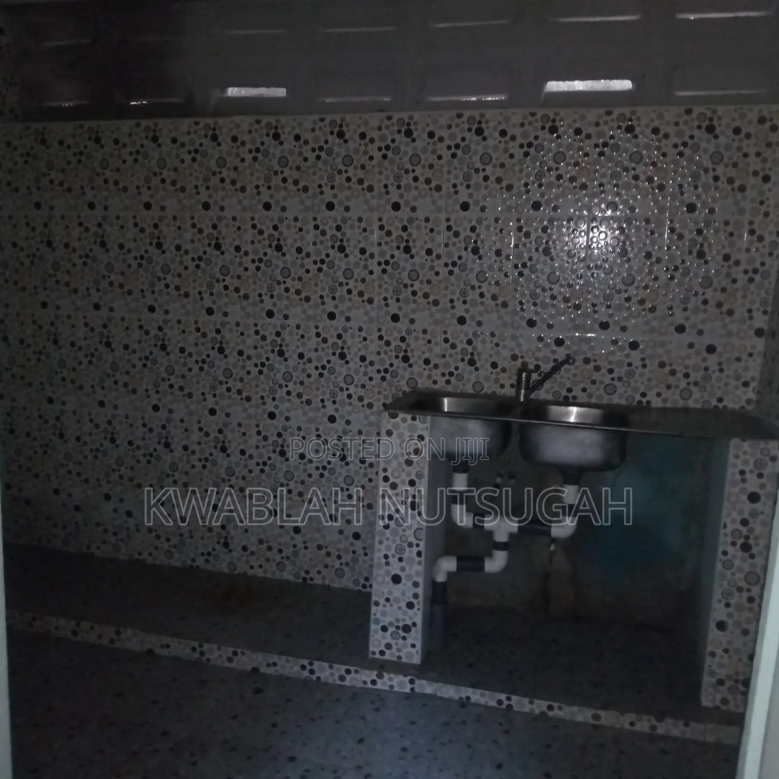 1bdrm House in Cold Store for rent