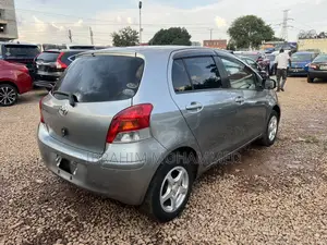 Toyota Vitz 1.5 FWD 3dr 2011 Gray