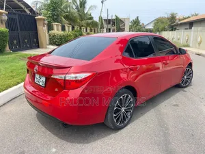 Toyota Corolla S Premium 4dr Sedan (1.8L 4cyl CVT) 2016 Red