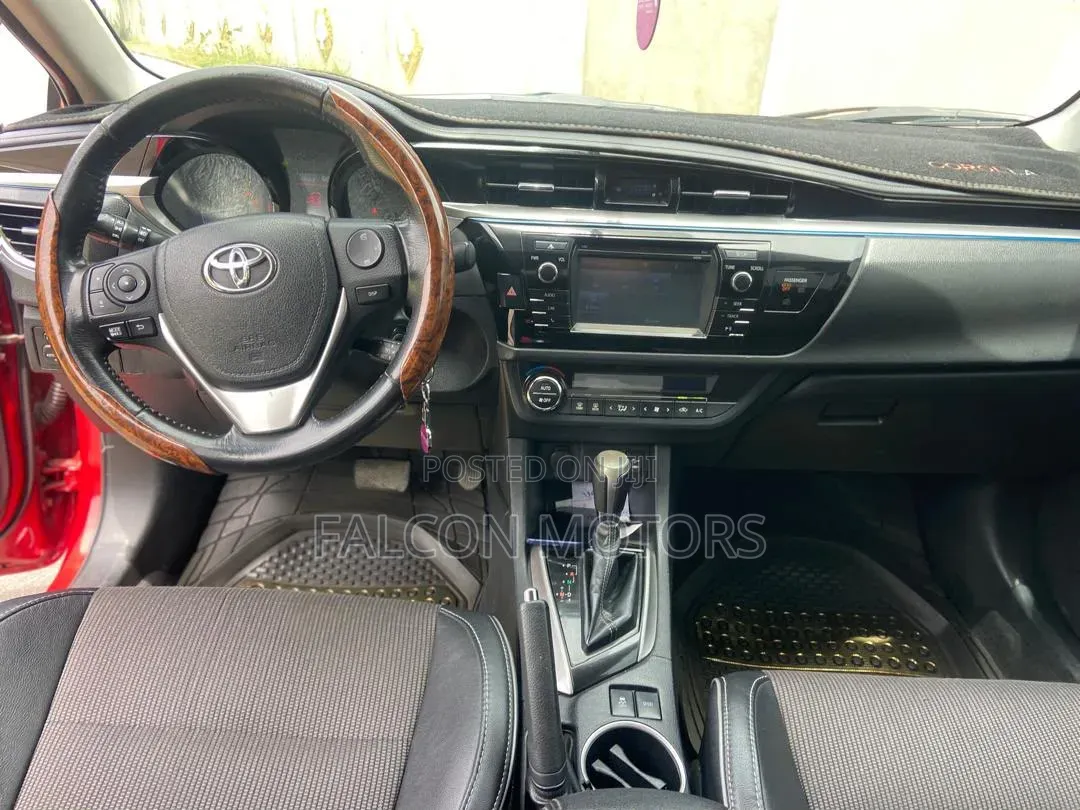 Toyota Corolla S Premium 4dr Sedan (1.8L 4cyl CVT) 2016 Red