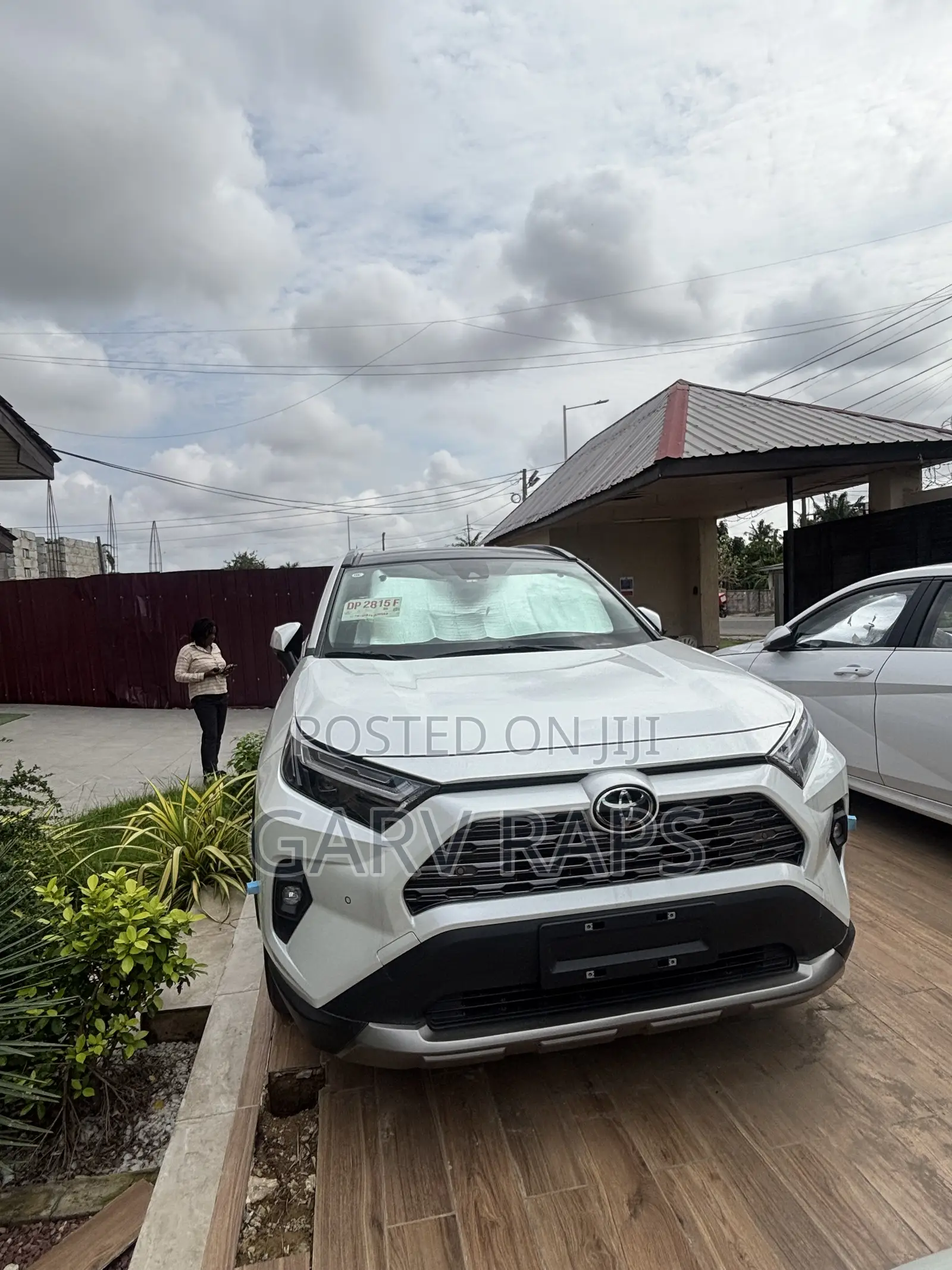 New Toyota RAV4 XLE 2025 White