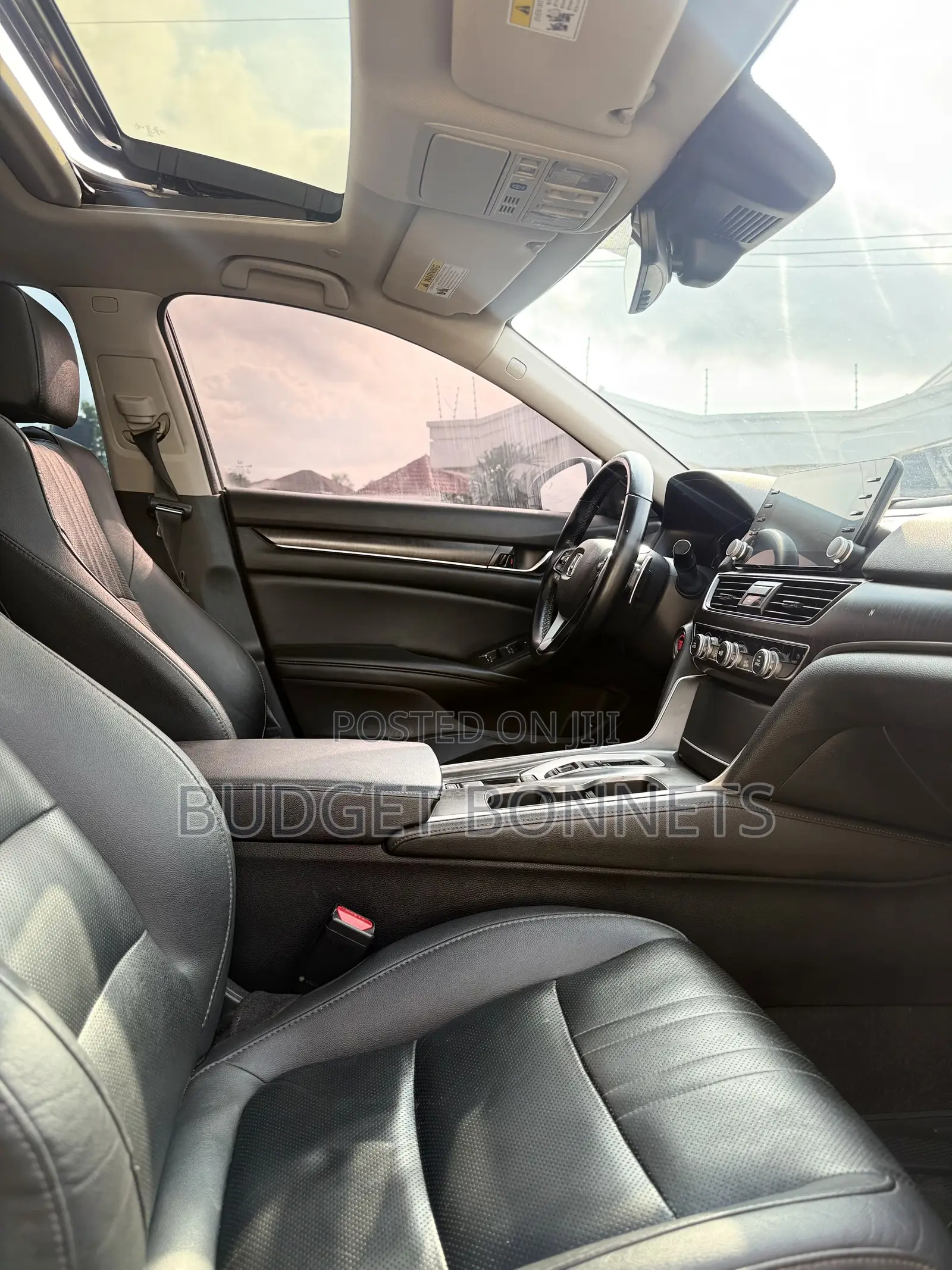Honda Accord Touring 2.0T 2020 Silver
