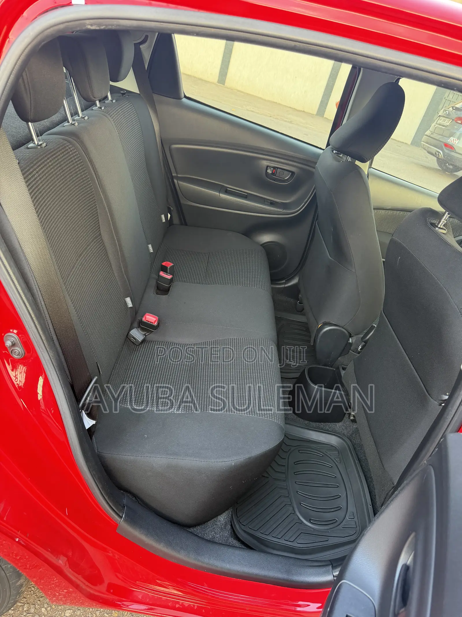 Toyota Yaris 2017 Red