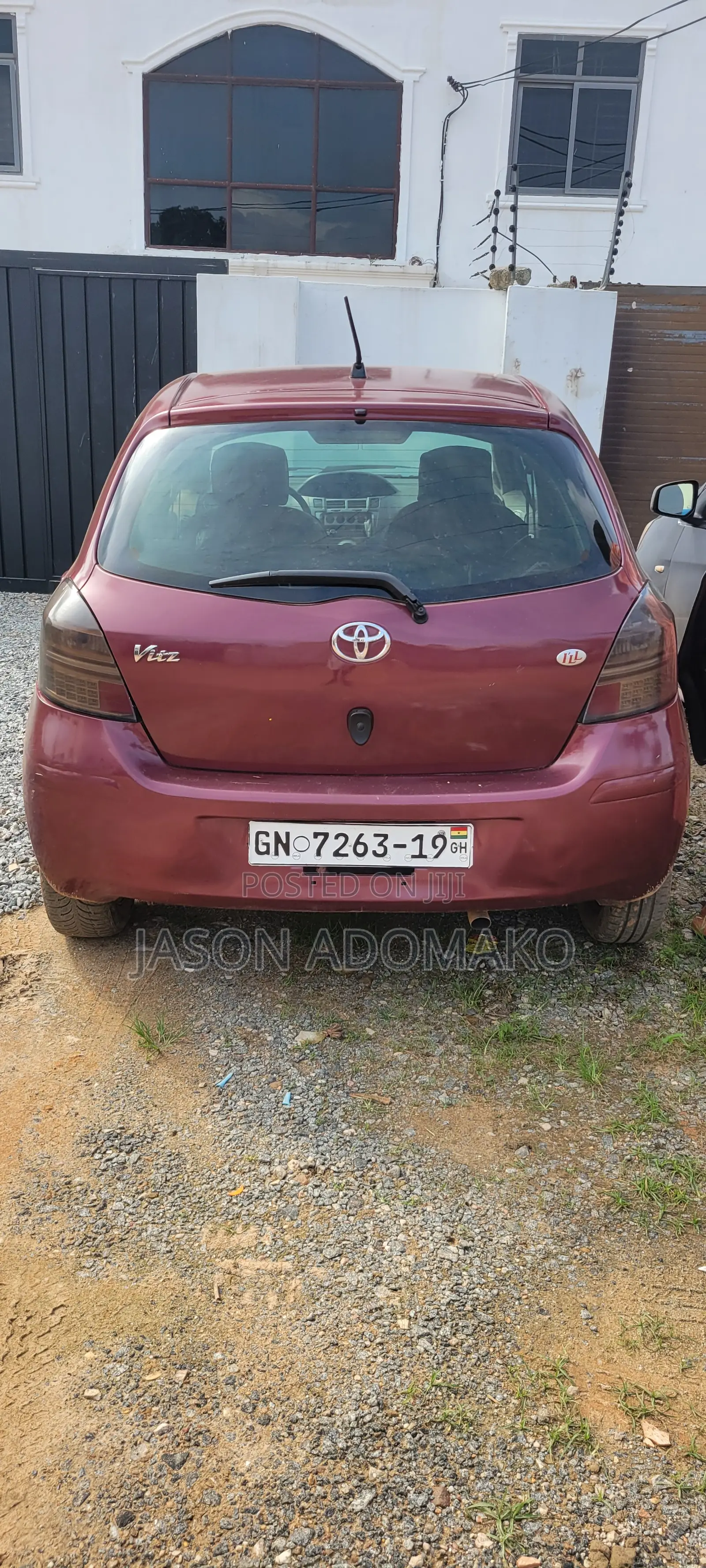Toyota Vitz 1.3 AWD 3dr 2010 Red