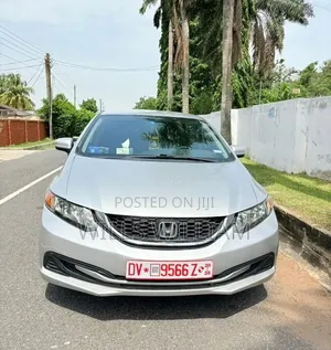 Honda Civic LX 4dr Sedan (1.8L 4cyl 5M) 2014 Gray