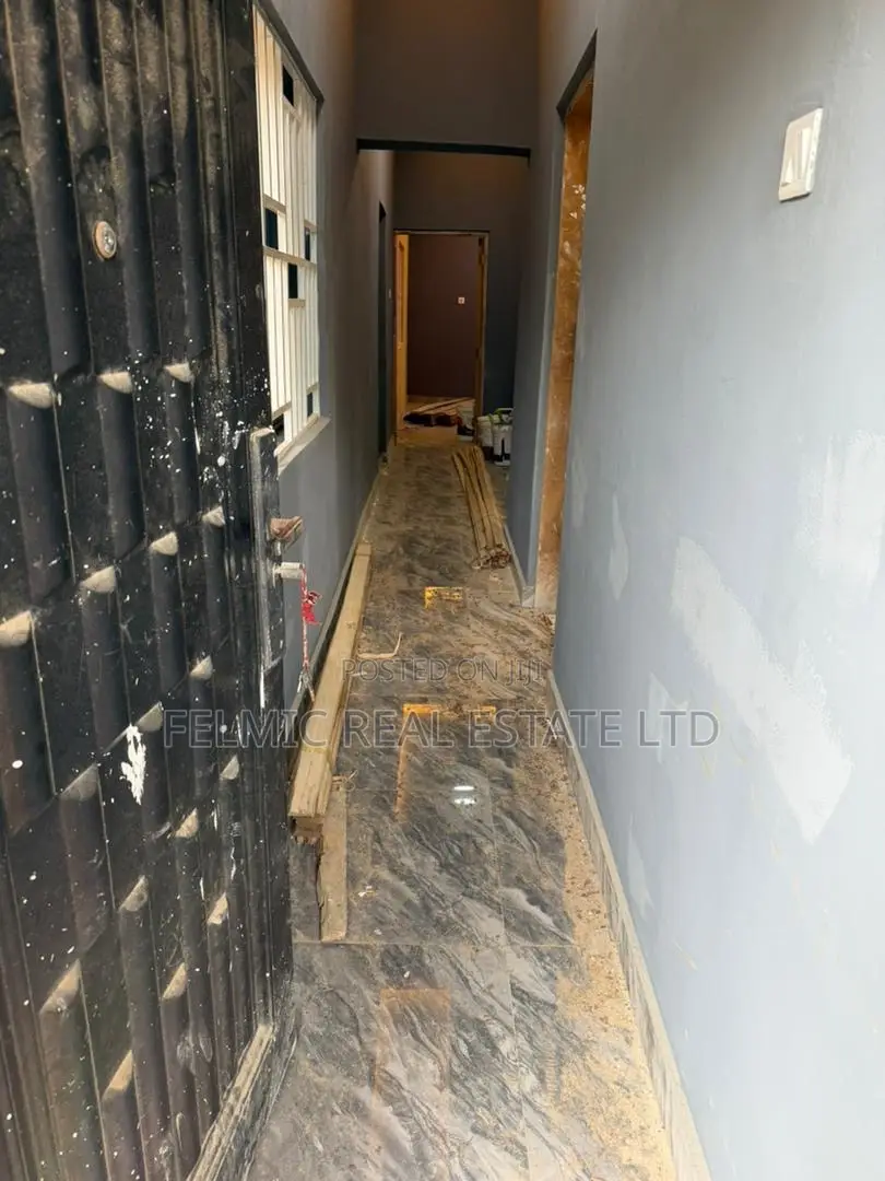 2bdrm Apartment in Felmic Real Estate, Ofankor for rent