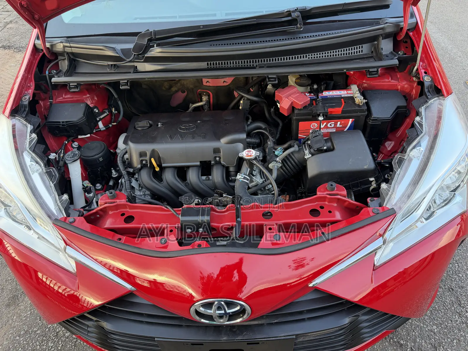Toyota Yaris 2017 Red