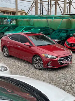 Hyundai Elantra 2017 Red