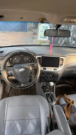 Kia Rio 2010 Silver