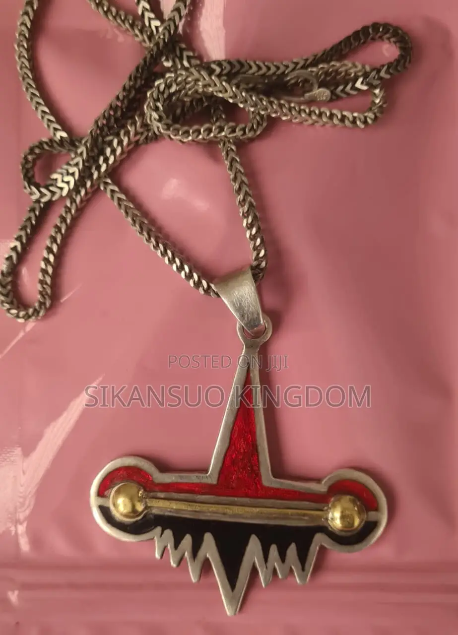 Emrode Gold Ankh Pendant (Crystal)