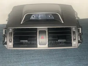 2009-2013 Toyota Corolla Ac Vents Panel